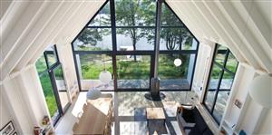 Fenêtre sur le Lac: un logis ouvert sur la nature